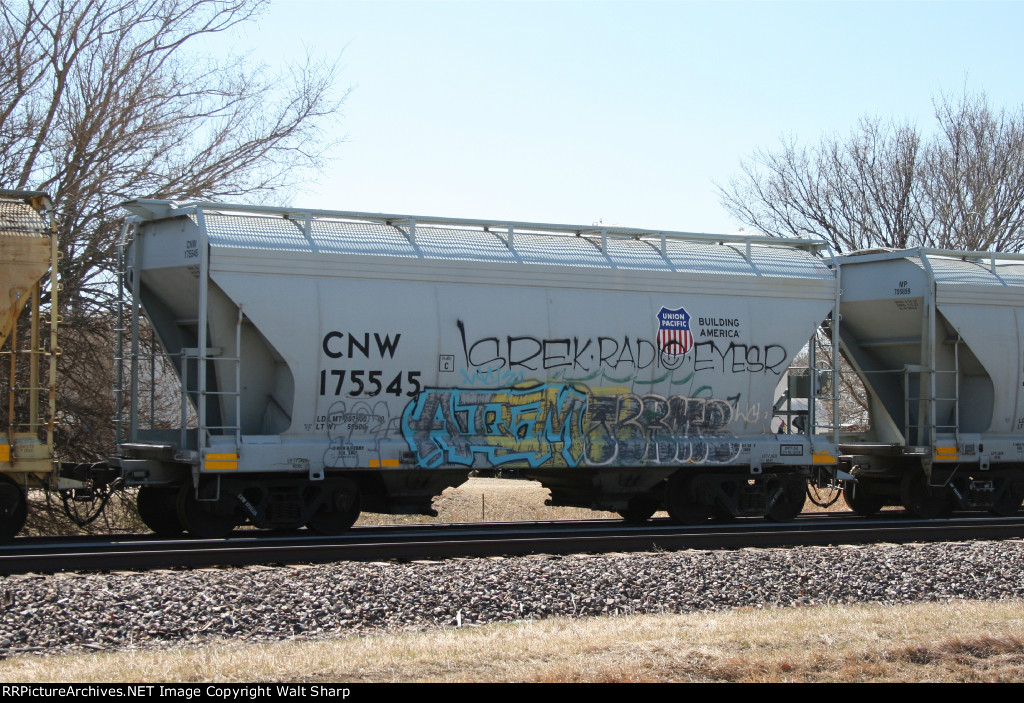 CNW 175545